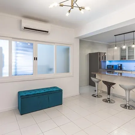 Elegant And Spacious 3 Bedroom 3 Bath 10 Mins To The Sanctuary!! Fátima